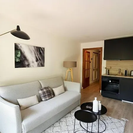 For 4 People Balcony Parking Close Межев